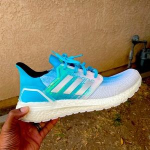Adidas Ultraboost Continental in Blue and white